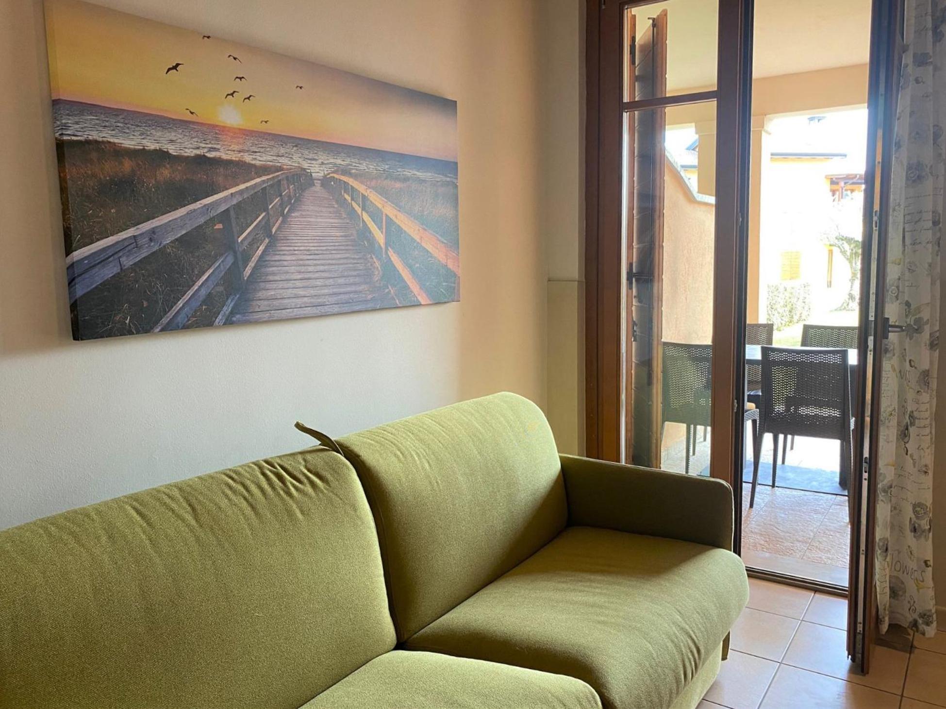 The Flowers - Apartments With Private Garden In Residence With Pool Manerba del Garda Kültér fotó