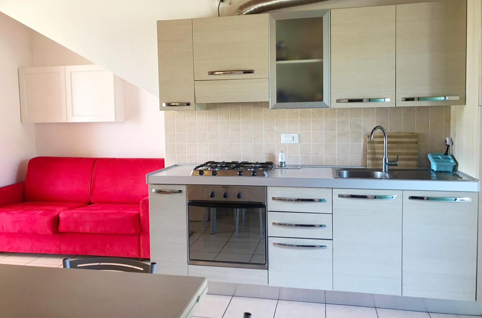 The Flowers - Apartments With Private Garden In Residence With Pool Manerba del Garda Kültér fotó