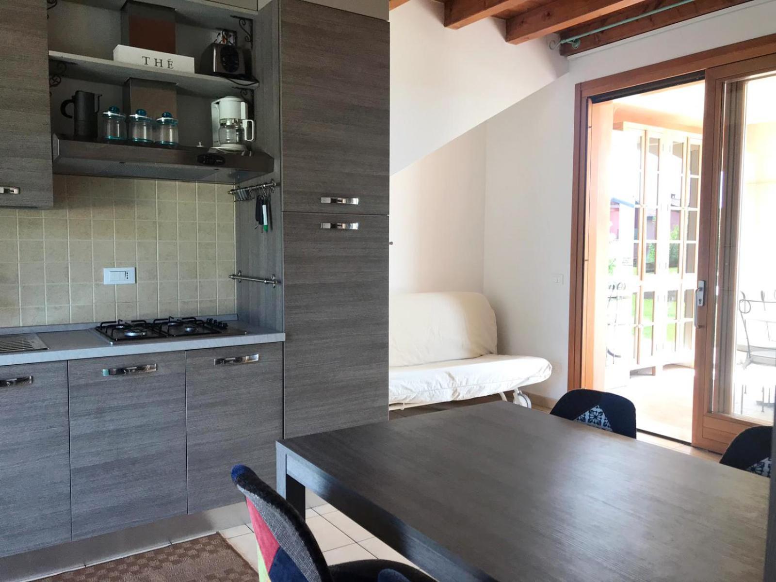 The Flowers - Apartments With Private Garden In Residence With Pool Manerba del Garda Kültér fotó